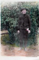 14 ucitel J. Sifel v kroji ako Padinsky mladenec, 1929